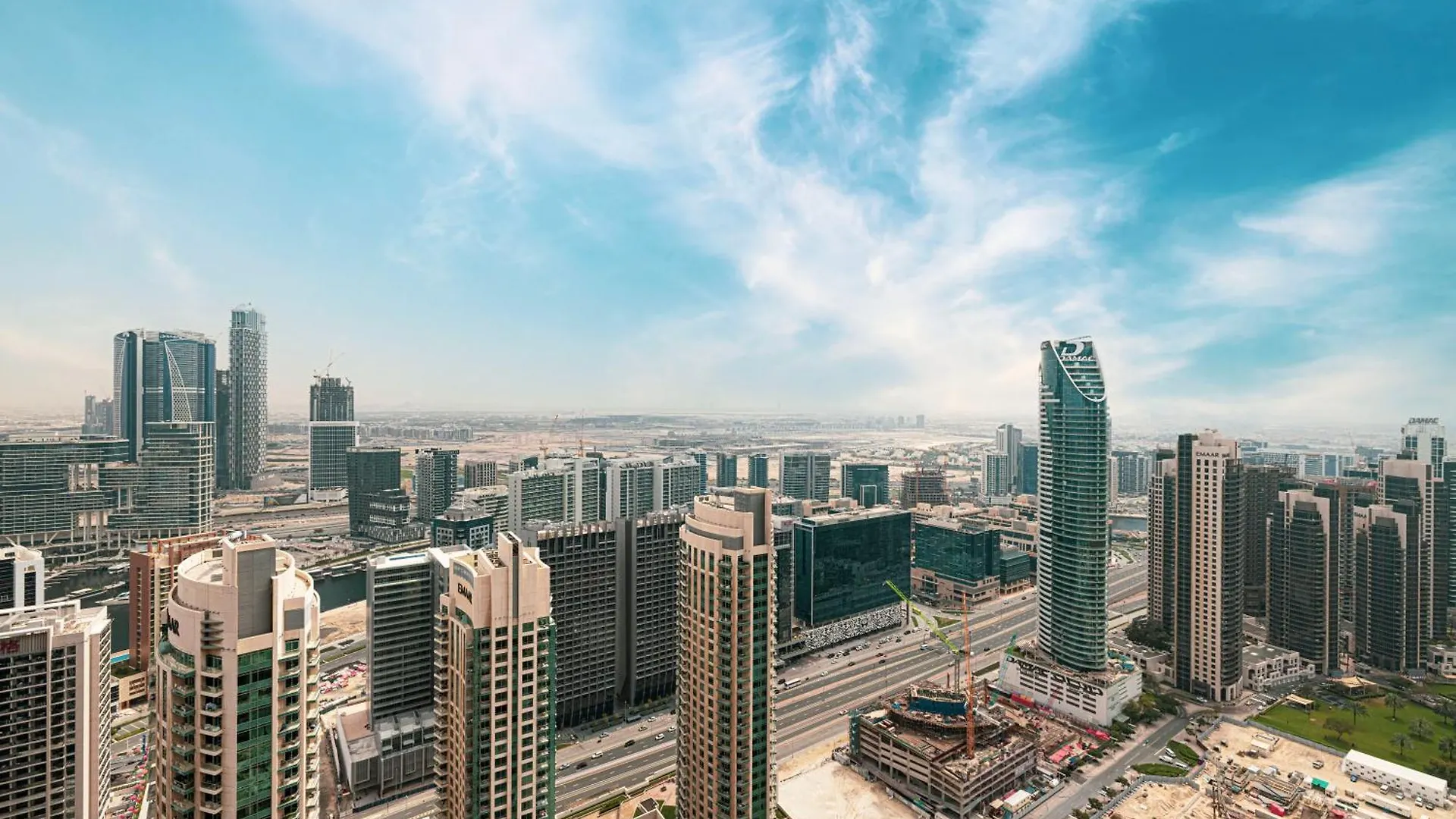 Smartstay At Burj Royale - Unique Downtown Dubai City Views - Brand New Luxury Apartments