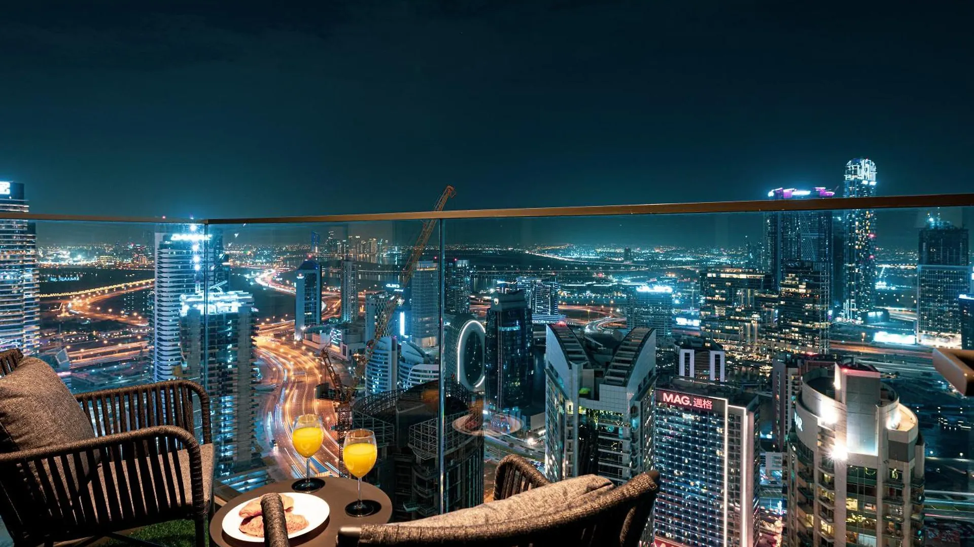 Smartstay At Burj Royale - Unique Downtown Dubai City Views - Brand New Luxury Apartments 0*,  الإمارات العربية المتحدة