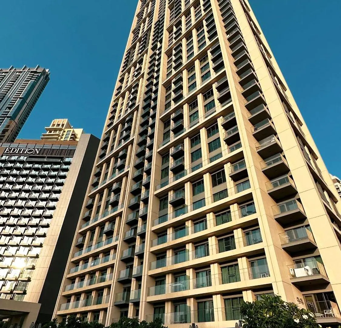 Smartstay At Burj Royale - Unique Downtown Dubai City Views - Brand New Luxury Apartments